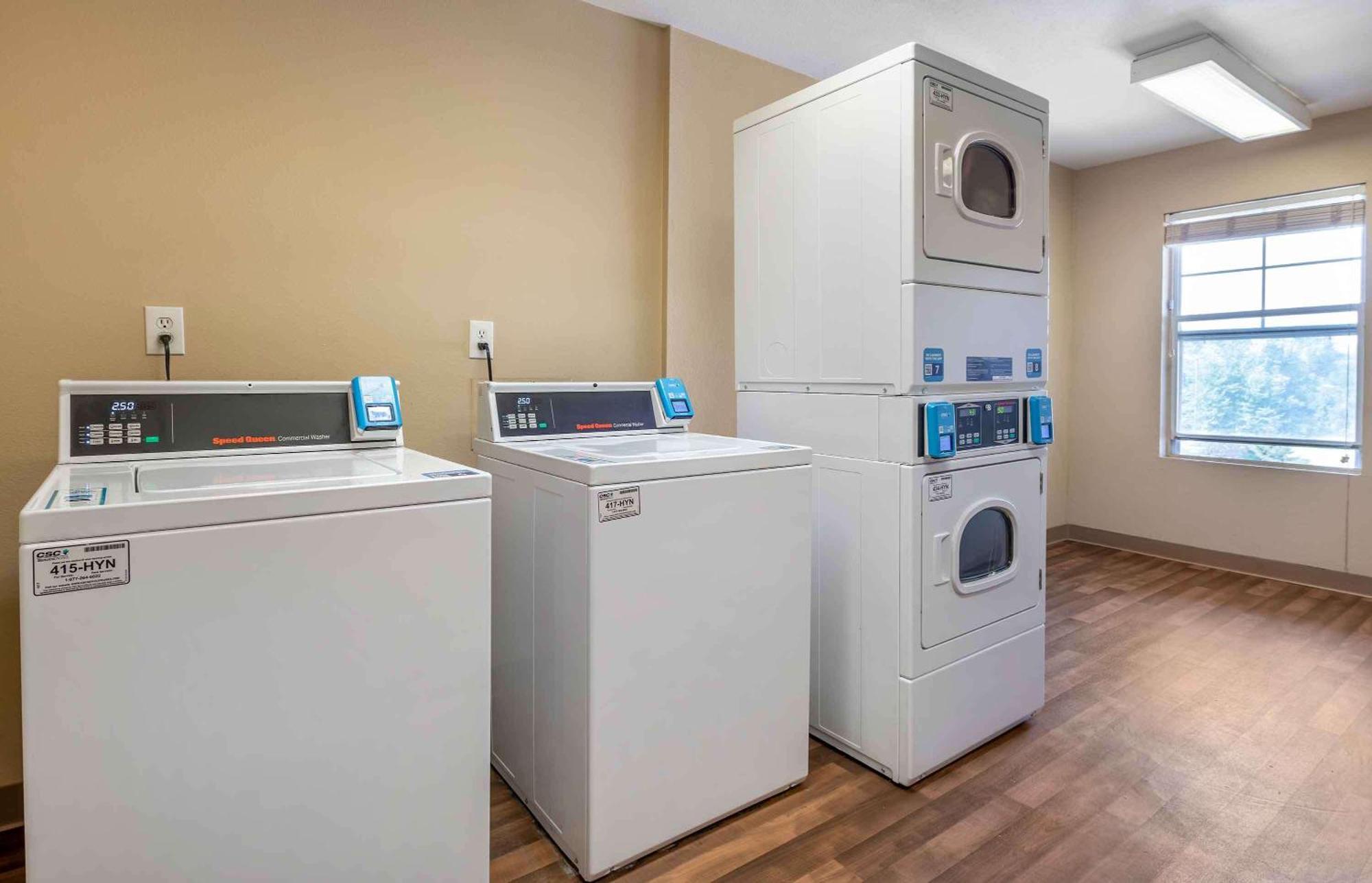 Extended Stay America Suites - Indianapolis - Northwest - I-465 Екстер'єр фото
