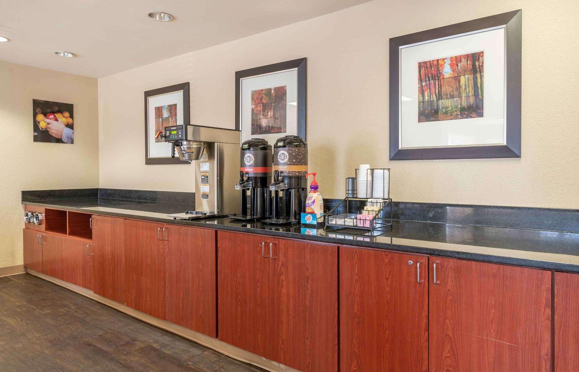 Extended Stay America Suites - Indianapolis - Northwest - I-465 Екстер'єр фото